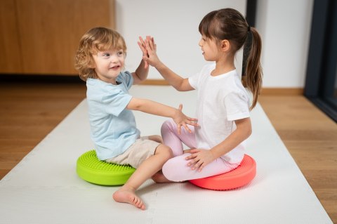 TULLO 602 Poduszka sensoryczna 30 cm zielona TULLO 602 Poduszka sensoryczna 30 cm zielona