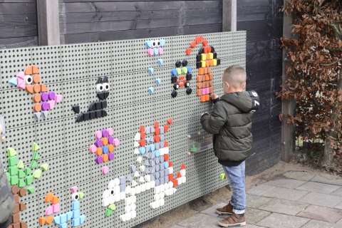 Masterkidz MASTERKIDZ Zestaw Kołeczki w kształcie figur geometrycznych 64szt do tablic STEM Masterkidz MASTERKIDZ Zestaw Kołeczki w kształcie figur geometrycznych 64szt do tablic STEM