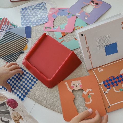 Woopie WOOPIE Gra "Mała Projektantka Mody" Ubieranki Stylizacje Woopie WOOPIE Gra "Mała Projektantka Mody" Ubieranki Stylizacje