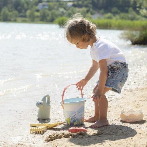 Smoby SMOBY GREEN Wiaderko z Akcesoriami do Piasku i Konewką z Bioplastiku Smoby SMOBY GREEN Wiaderko z Akcesoriami do Piasku i Konewką z Bioplastiku