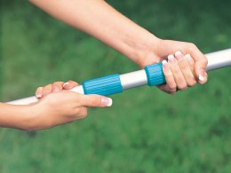 Intex Aluminiowy kij teleskopowy 239cm / 26,2mm INTEX 29054