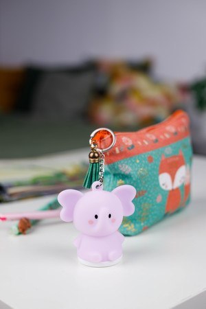 INNOGIO GIO-153 Lampka silikonowa GIOkeyring Elephant INNOGIO GIO-153 Lampka silikonowa GIOkeyring Elephant